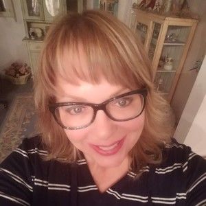 Meet your Posher, Diane